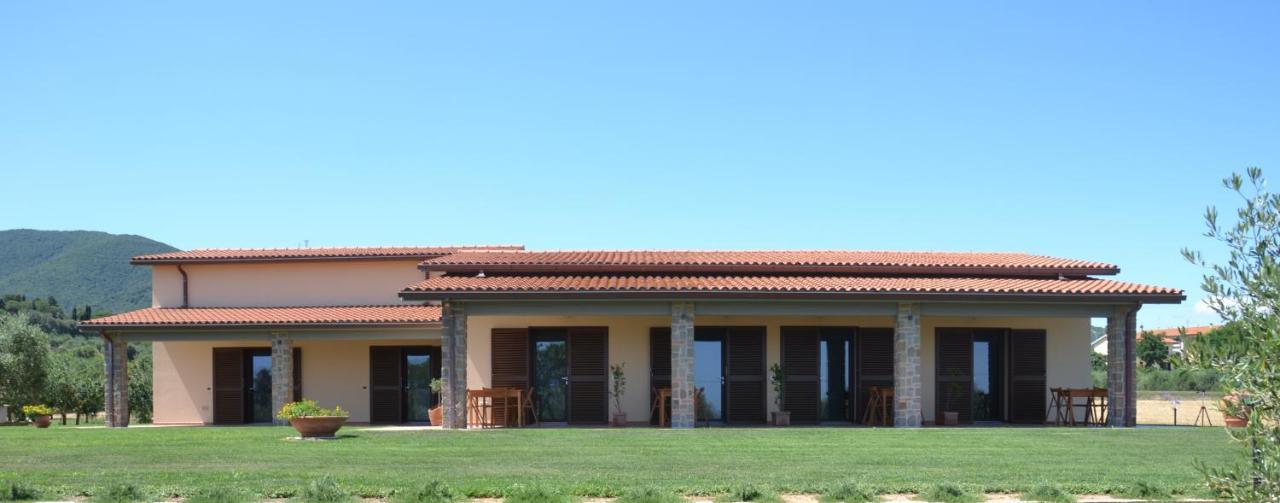 Agriturismo Il Vecchio Mandorlo 카스틸리오네 델라 페스카이아 외부 사진
