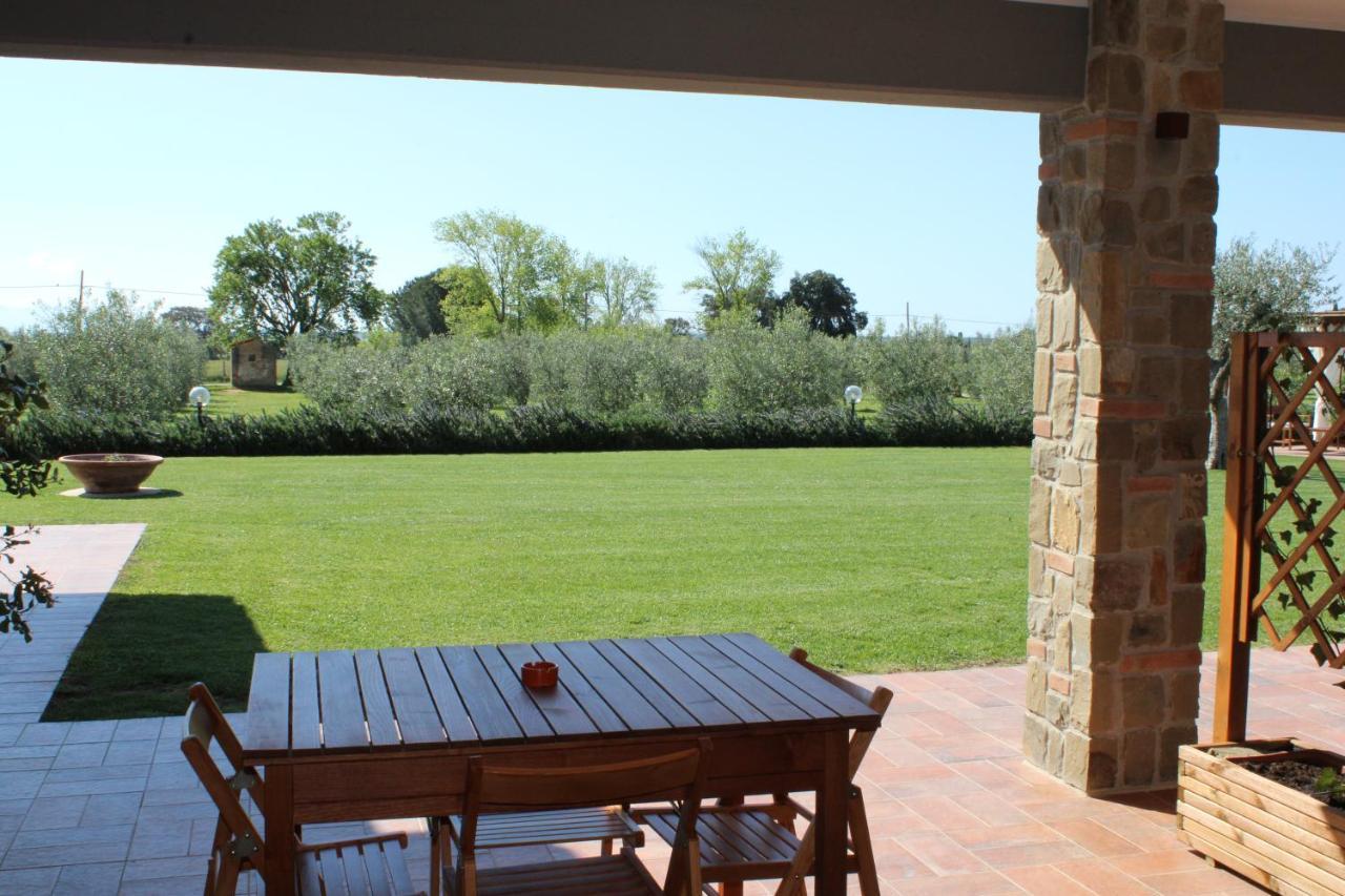 Agriturismo Il Vecchio Mandorlo 카스틸리오네 델라 페스카이아 외부 사진