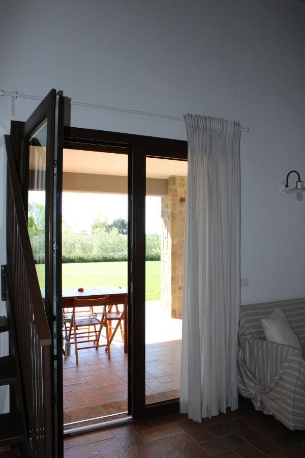 Agriturismo Il Vecchio Mandorlo 카스틸리오네 델라 페스카이아 외부 사진
